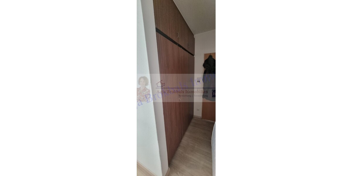 Ruhige Citylage GT: Geräumiges Apartment mit großem Balkon und Stellplatz - für Käufer provisionsfrei - 1- Gütersloh | Angebot:20189855