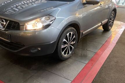 Nissan Qashqai 49.990 km 10.990 € Stapelfeld bei Hamburg 22145