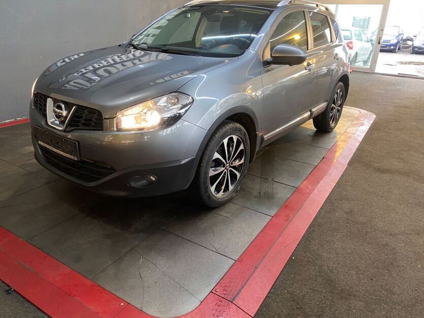 Nissan Qashqai 49.990 km 10.990 € Stapelfeld bei Hamburg 22145