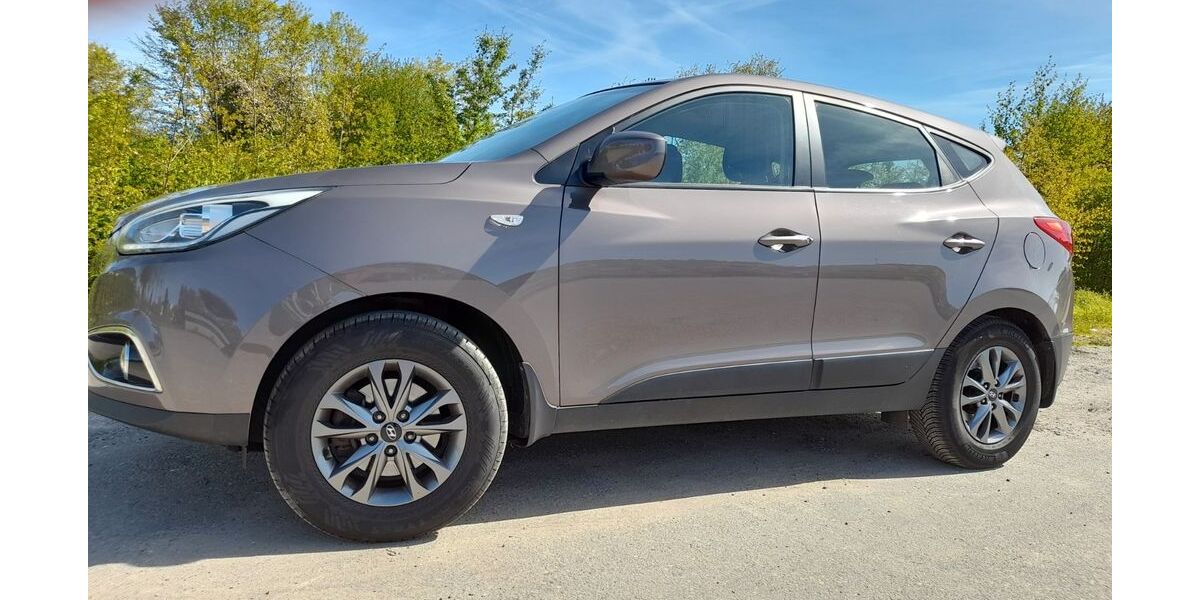 Hyundai ix35 123.850 km 9.250 &euro; Limbach 74838