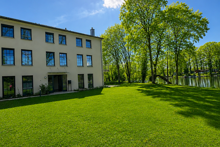 Haus Potsdam Krampnitz - 6 Zimmer, 240 m&sup2;, 4.316&euro; | Angebot:26083074
