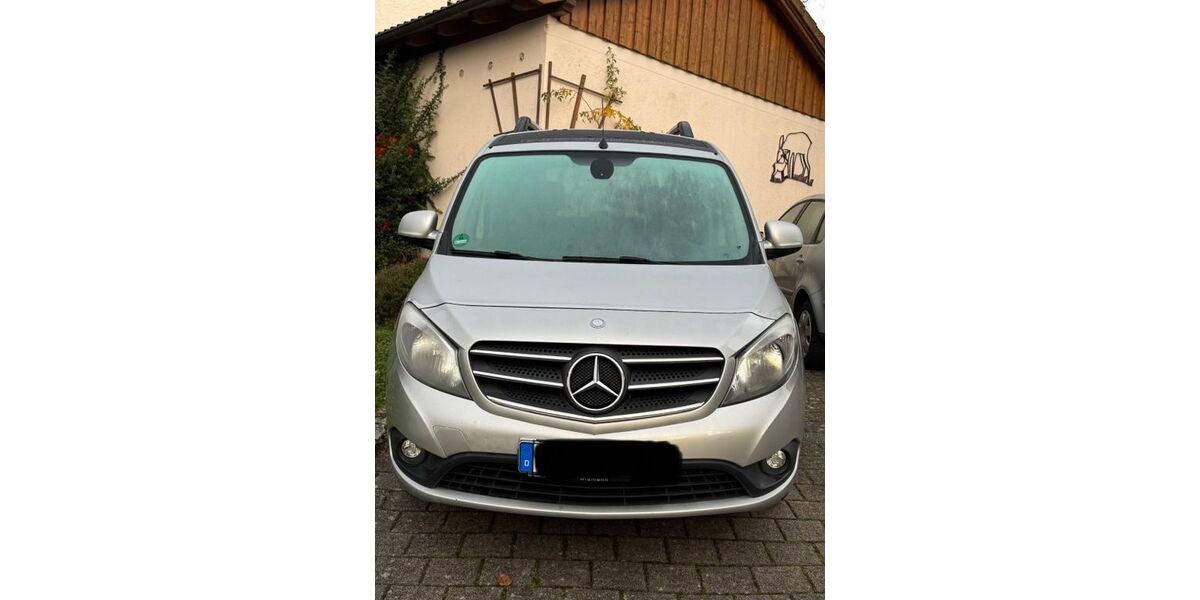 Mercedes-Benz Citan 168.000 km 7.950 &euro; Hardthausen 74239