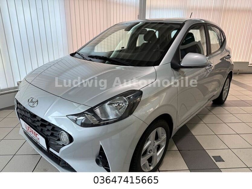 i10