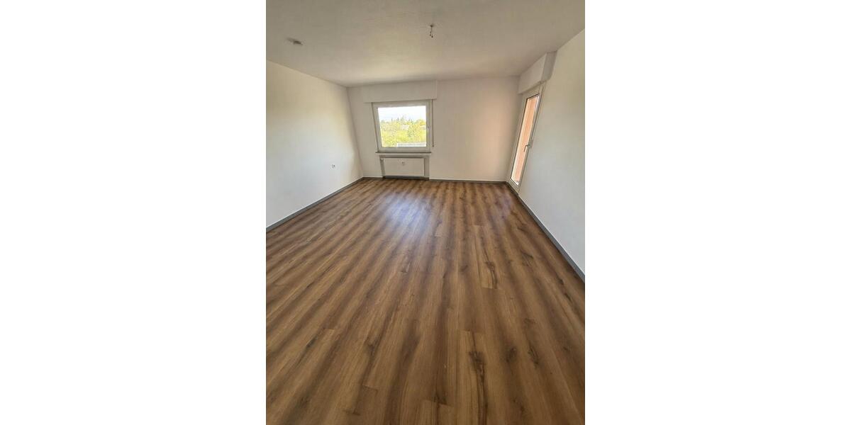 Etagenwohnung Kall - 3 Zimmer, 93 m&sup2;, 750&euro; | Angebot:26380579