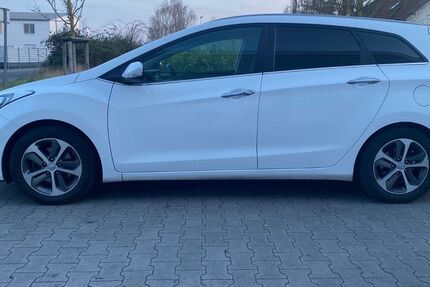 Hyundai i30 150.000 km 6.750 &euro; Osthofen 67574