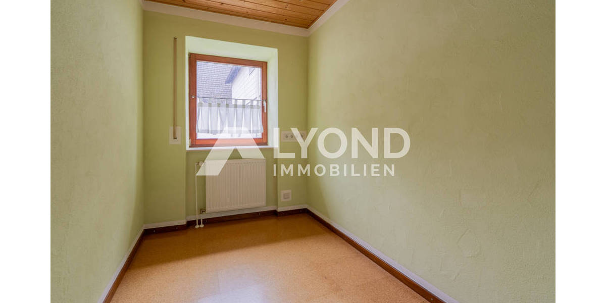 Einfamilienhaus Diemelstadt / Helmighausen Helmighausen - 1 Zimmer, 239 m&sup2;, 299.999&euro; | Angebot:25676625
