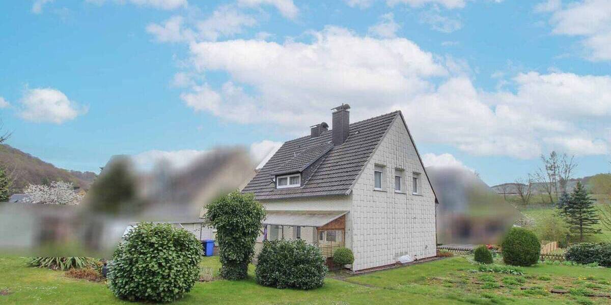 Einfamilienhaus Bad Driburg Siebenstern - 7 Zimmer, 139 m&sup2;, 175.000&euro; | Angebot:26275613