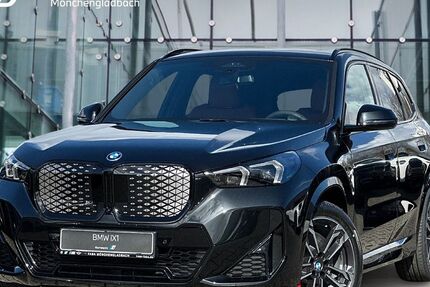 BMW iX1 1.950 km 67.599 &euro; Mönchengladbach 41066