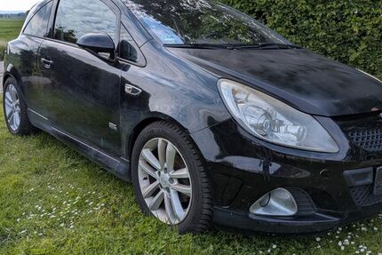 Opel Corsa 280.000 km 1.500 &euro; Nieheim 33039