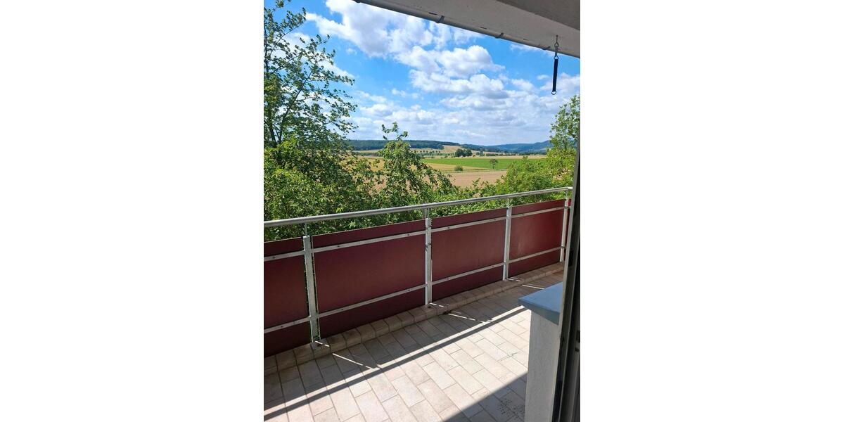Etagenwohnung Hameln Kernstadt - 4 Zimmer, 96 m&sup2;, 150.000&euro; | Angebot:27029102