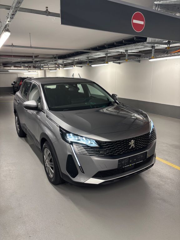 Peugeot 3008 59.000 km 15.900 € München 81379