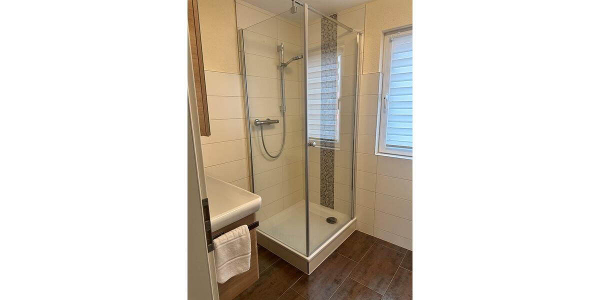 Bungalow Erkner - 2 Zimmer, 72 m&sup2;, 1.599&euro; | Angebot:25766732