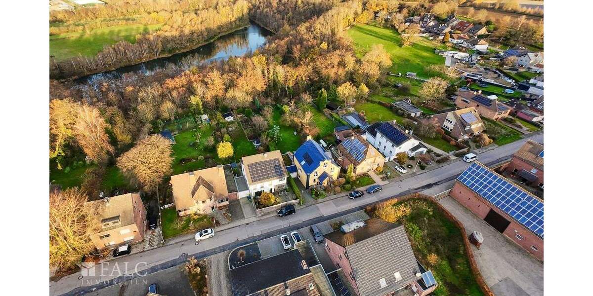 Einfamilienhaus Herzogenrath Merkstein - 9 Zimmer, 261 m&sup2;, 599.000&euro; | Angebot:25683264