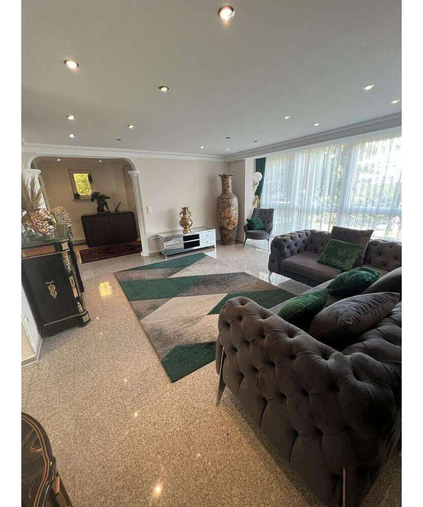 Haus zum Kaufen in Nürnberg 713.000 € 170 m²