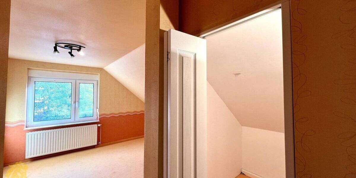 Einfamilienhaus Bad Muskau - 8 Zimmer, 161 m&sup2;, 178.000&euro; | Angebot:25744660