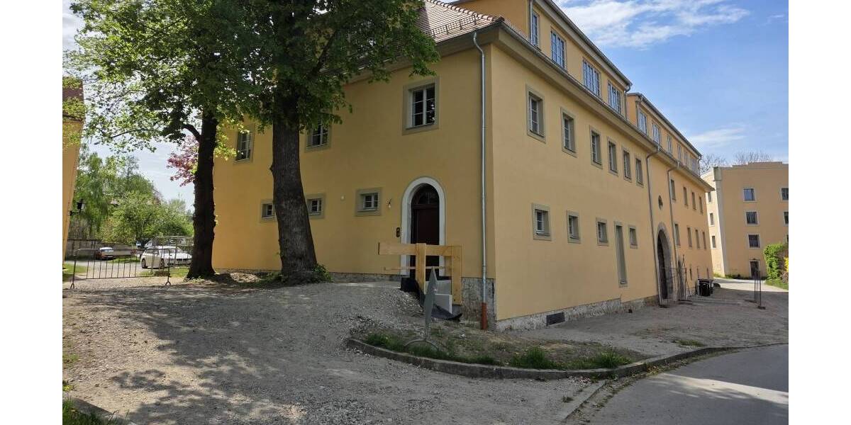Etagenwohnung Pirna - 3 Zimmer, 104 m&sup2;, 1.044&euro; | Angebot:26835566