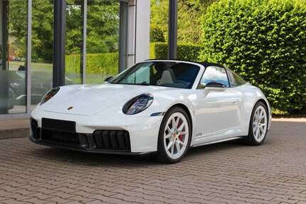 Porsche 992 4.650 km 208.900 &euro; Grünwald 82031