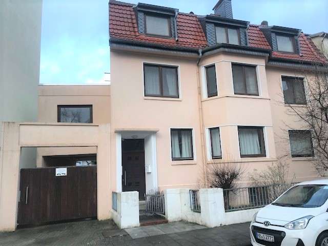 Etagenwohnung Bremerhaven-Mitte Mitte - 4 Zimmer, 100 m&sup2;, 1.000&euro; | Angebot:27004589