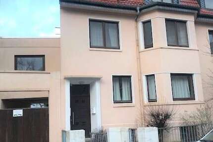 Wohnung Bremerhaven-Mitte Mitte - 4 Zimmer, 100 m&sup2;, 1.000&euro; | Angebot:27004589