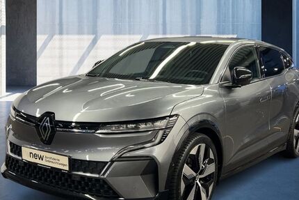 Renault Megane E-TECH 39.475 km 23.670 &euro; Frankfurt / Main 60314