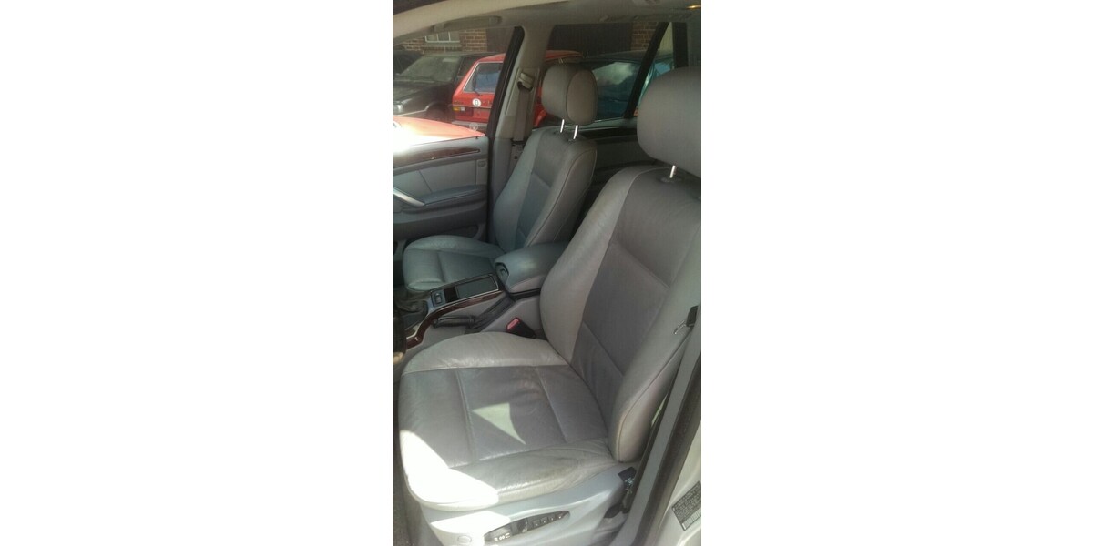 BMW X5 180.000 km 4.350 € Bad Sassendorf 59505