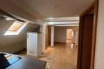 Dachgeschoßwohnung Rotenburg an der Fulda - 3 Zimmer, 80 m&sup2;, 500&euro; | Angebot:26132848