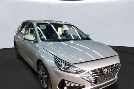Hyundai i30 97.700 km 13.999 &euro; Fulda 36043