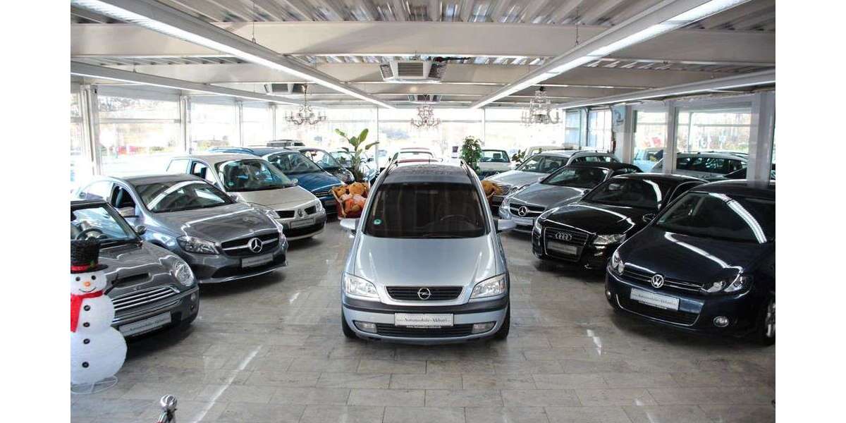 Opel Zafira 200.000 km 1.990 &euro; Essen 45356