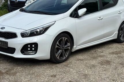 Kia ceed / Ceed 195.000 km 8.290 &euro; Weinheim 69469