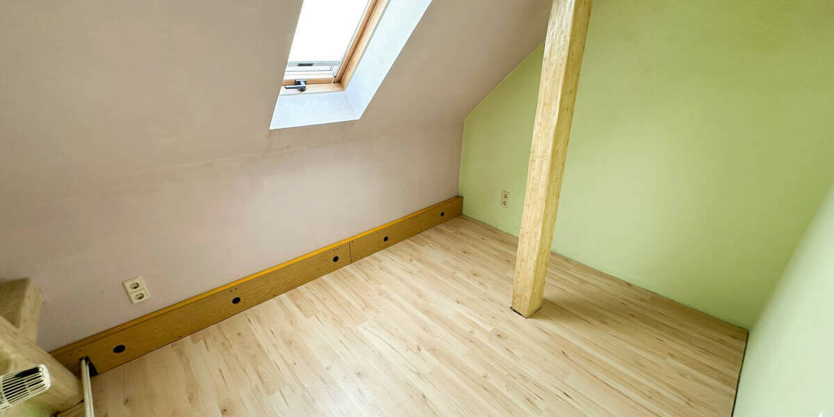 Einfamilienhaus Lößnitz - 1 Zimmer, 105 m&sup2;, 69.000&euro; | Angebot:24043862