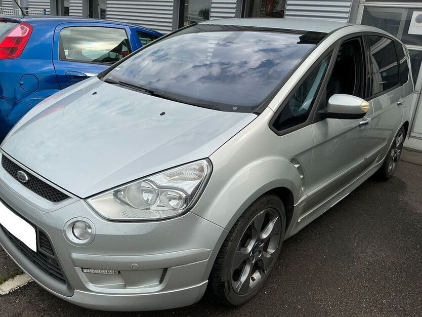 S-Max