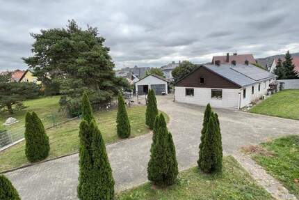 Ideale Lage & Entwicklungspotenzial: Grundstück mit Altbestand in Möhrendorf zu verkaufen! zimmer