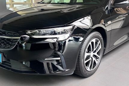 Opel Insignia 63.600 km 14.390 &euro; Memmingen 87700