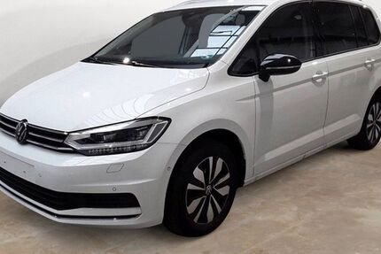 VW Touran 25.646 km 34.998 &euro; Potsdam 14482