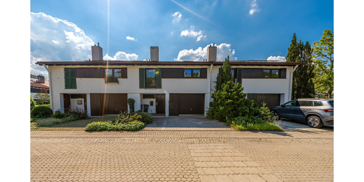 Splitlevel-Reihenhaus mit Westausrichtung in Unterhaching - Reihenmittelhaus Unterhaching | Angebot:26964096