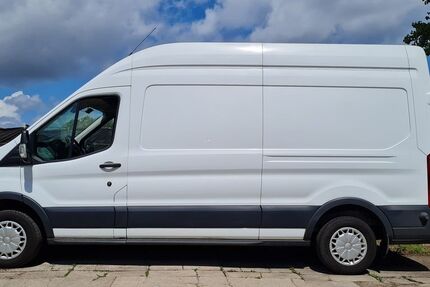 Ford Transit 150.000 km 14.800 &euro; Berlin 13089