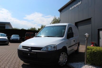 Opel Combo 110.000 km 3.499 &euro; Lippstadt 59557