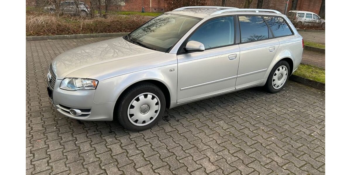 Audi A4 271.000 km 2.990 &euro; Oranienburg 16515