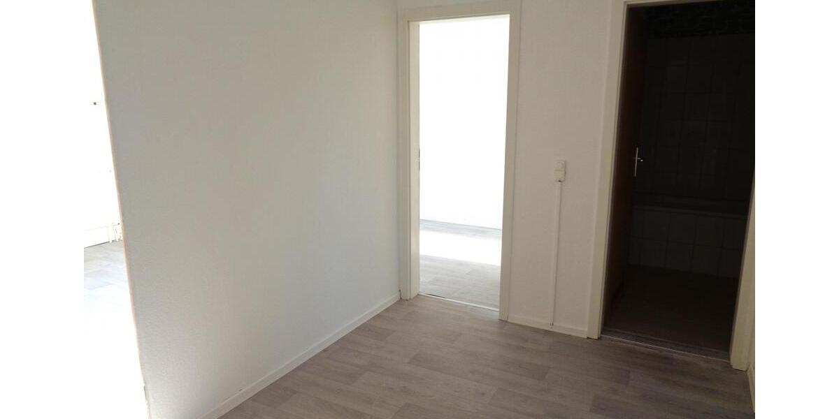 Etagenwohnung Tribsees - 3 Zimmer, 62 m&sup2;, 340&euro; | Angebot:23411087