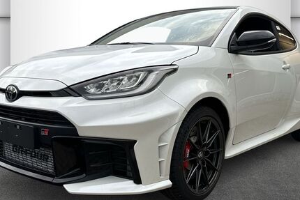 Toyota Yaris 1.500 km 44.990 &euro; Eisenach 99817