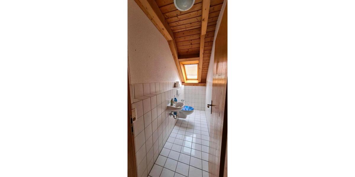 Dachgeschoßwohnung Stockach - 3 Zimmer, 88 m&sup2;, 920&euro; | Angebot:26415047