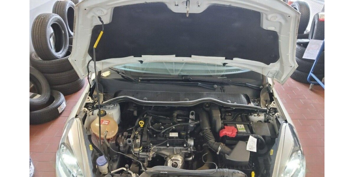 Ford Fiesta 96.000 km 6.990 &euro; GundelfingeN 79194