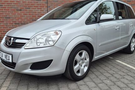 Opel Zafira 69.000 km 7.989 &euro; Berlin 13125