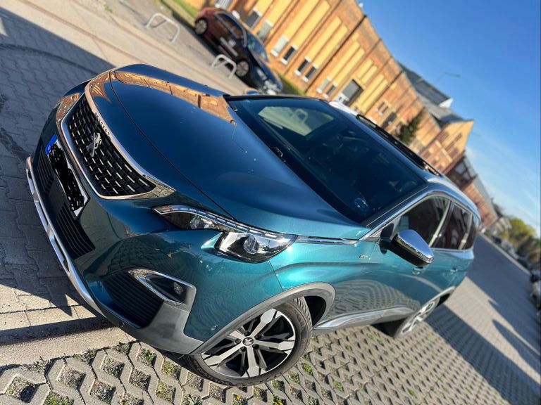 Peugeot 5008 88.500 km 21.300 &euro; Mittenwalde 15749