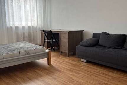Zimmer Düsseldorf Unterrath - 1 Zimmer, 600&euro; | Angebot:25562904