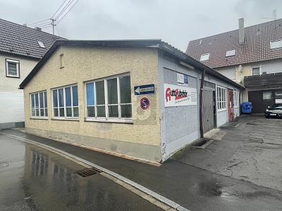 IDEALE KOMBINATION AUS ARBEIT & LEBEN - Wohn- & Geschäftshaus Bad Urach | Angebot:26570730