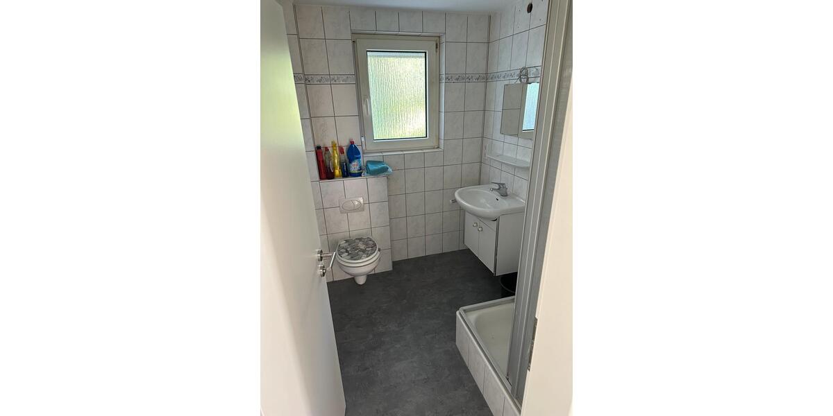 Renovierte 2 Zimmer EG-Wohnung in ruhiger Lage in Feuchtwangen 2 zimmer
