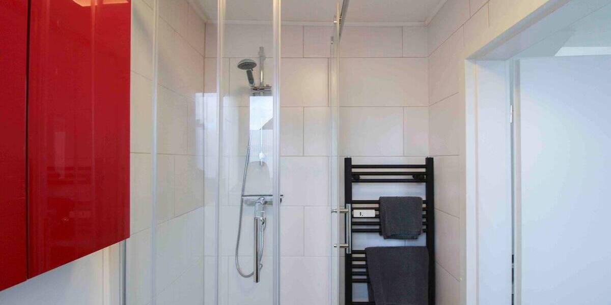 Mehrfamilienhaus, Wohnhaus Zetel - 9 Zimmer, 368.000&euro; | Angebot:26258549