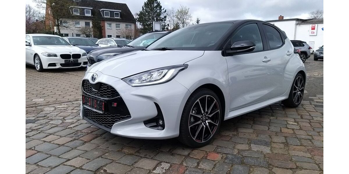 Toyota Yaris 22.100 km 20.950 &euro; Neu Wulmstorf 21629