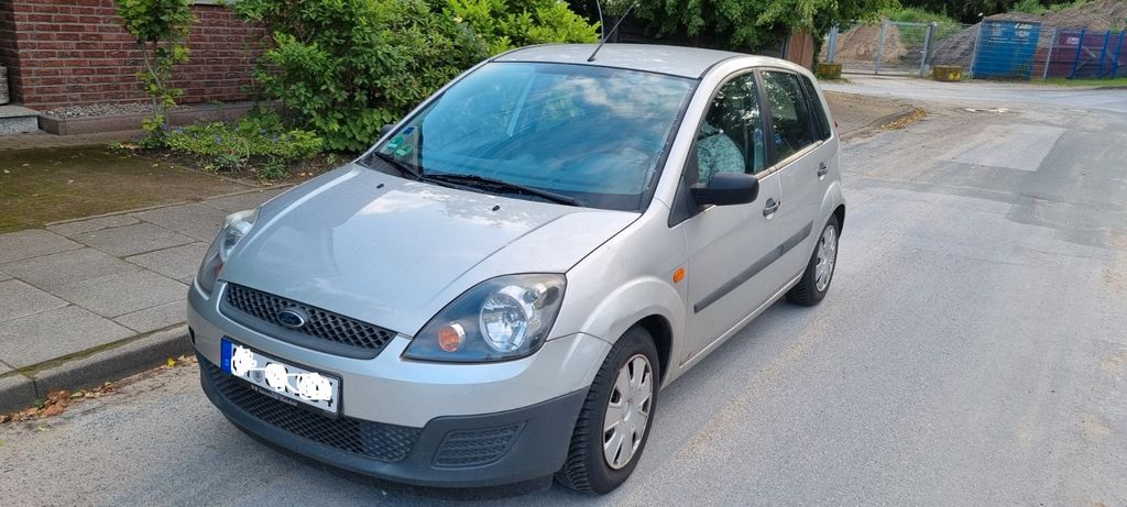 Ford Fiesta 119.000 km 3.450 &euro; Halle (Westf.) 33790